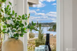 5151 55th Ave S, Seattle, WA 98118 - Photo 8