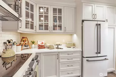 154 NW 73rd Street, Seattle, WA 98117 - Photo 14