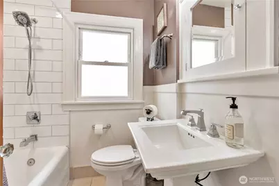 154 NW 73rd Street, Seattle, WA 98117 - Photo 16