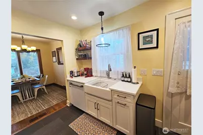 154 NW 73rd Street, Seattle, WA 98117 - Photo 12