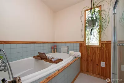 202 S Bayview Avenue, Port Angeles, WA 98362 - Photo 26