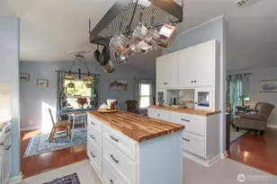 202 S Bayview Ave, Port Angeles, WA 98362 - Photo 12