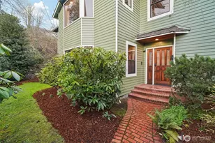 1114 2nd Ave N, Seattle, WA 98109 - Photo 2
