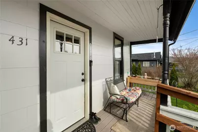 431 Rainier Avenue, Enumclaw, WA 98022 - Photo 2