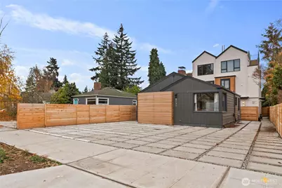 8731 13th Avenue NW, Seattle, WA 98117 - Photo 30