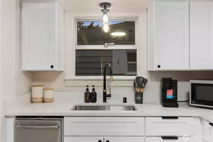 8731 13th Ave NW, Seattle, WA 98117 - Photo 10