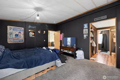 7812 18th Avenue Ct E, Tacoma, WA 98404 - Photo 12