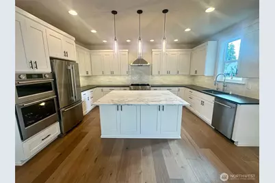 9207 NE 175th Street #B, Bothell, WA 98011 - Photo 4