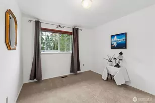 12828 NE 136th St, Kirkland, WA 98034 - Photo 14