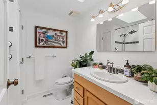 12828 NE 136th St, Kirkland, WA 98034 - Photo 12