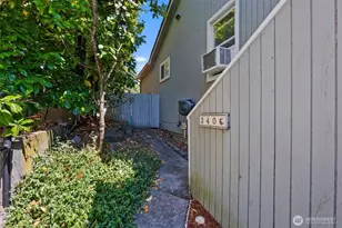 340 NE 53rd St, Seattle, WA 98105 - Photo 36