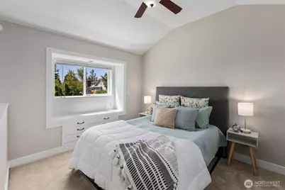 340 NE 53rd Street, Seattle, WA 98105 - Photo 20