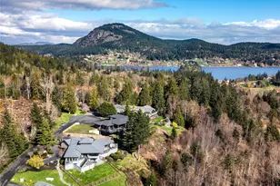 15107 Bridgeway Dr, Anacortes, WA 98221 - Photo 32