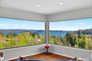15107 Bridgeway Dr, Anacortes, WA 98221 - Photo 2