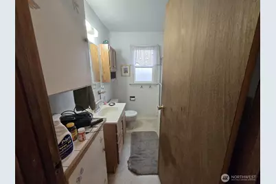 1318 S 6th Avenue, Yakima, WA 98902 - Photo 8