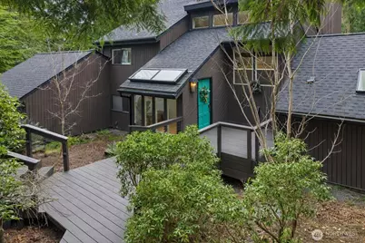 15457 256th Avenue SE, Issaquah, WA 98027 - Photo 2