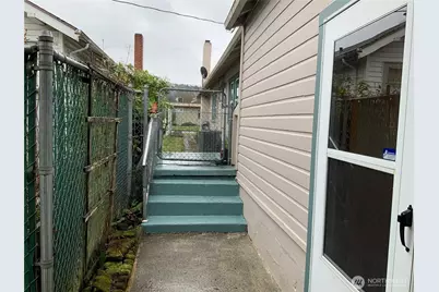 415 S Oak Street, Centralia, WA 98531 - Photo 4