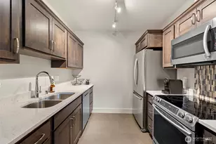 623 Morris St, La Conner, WA 98257 - Photo 16