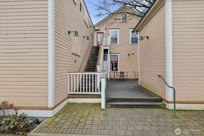 623 Morris Street #B 2, La Conner, WA 98257 - Photo 2