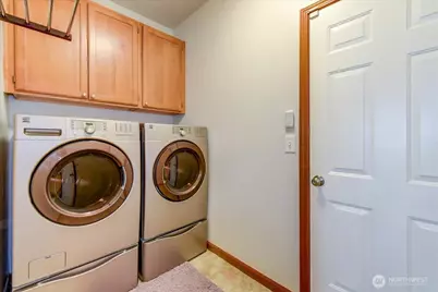 907 196th Place SW, Lynnwood, WA 98036 - Photo 24