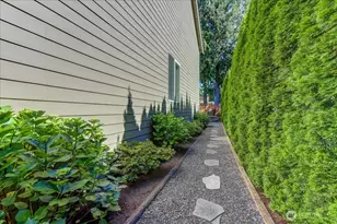 907 196th Pl SW, Lynnwood, WA 98036 - Photo 28