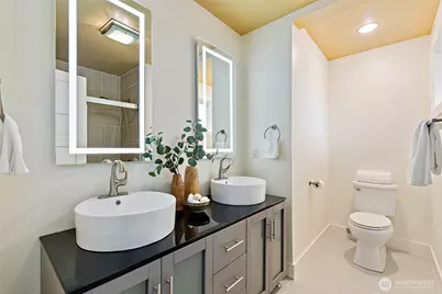 3019 Garlough Avenue SW, Seattle, WA 98116 - Photo 14