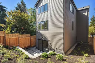 7342 20th Ave NW, Seattle, WA 98117 - Photo 38