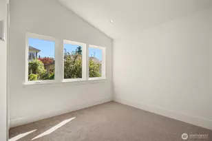 7342 20th Ave NW, Seattle, WA 98117 - Photo 16