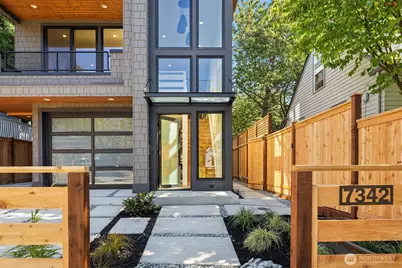 7342 20th Avenue NW, Seattle, WA 98117 - Photo 2