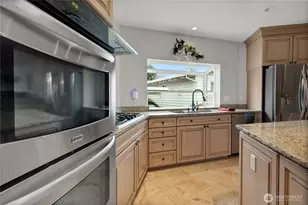 4229 S 252nd St, Kent, WA 98032 - Photo 8