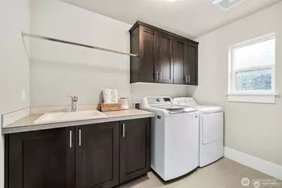 17552 SE 188th Place, Renton, WA 98058 - Photo 32