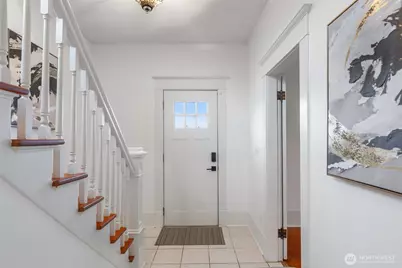 2128 S Ainsworth Avenue, Tacoma, WA 98405 - Photo 6