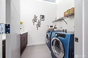 2447 S Spencer St, Seattle, WA 98108 - Photo 32