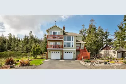 125 Sunrise Avenue SE, Ocean Shores, WA 98569 - Photo 1