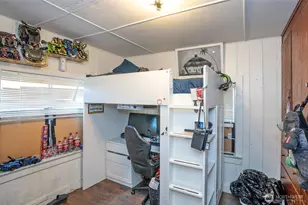 758 108th St S, Tacoma, WA 98444 - Photo 8