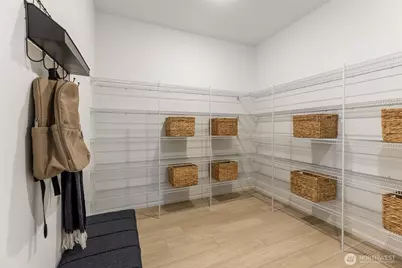 20464 Myrtle Place E, Bonney Lake, WA 98391 - Photo 6