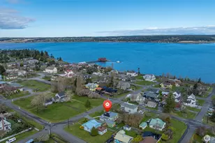 705 NE Haller St, Coupeville, WA 98239 - Photo 4