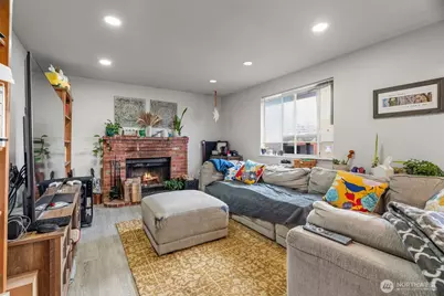 4528 148th Street SW, Lynnwood, WA 98087 - Photo 8