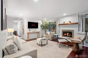 9024 171st Ave NE, Redmond, WA 98052 - Photo 2