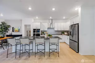 20317 145th St E, Bonney Lake, WA 98391 - Photo 2