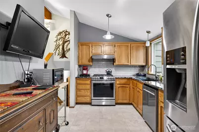 1981 NE 11th Ave, Oak Harbor, WA 98277 - Photo 12