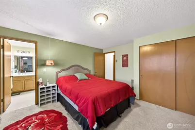 1981 NE 11th Ave, Oak Harbor, WA 98277 - Photo 14