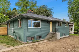 9275 Renton Ave S, Seattle, WA 98118 - Photo 6