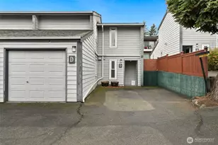 15929 3rd Pl SW, Burien, WA 98166 - Photo 2