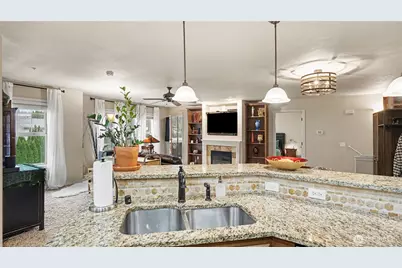 21900 SE 242nd Street #B1, Maple Valley, WA 98038 - Photo 16