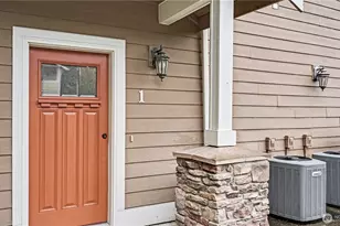 21900 SE 242nd St, Maple Valley, WA 98038 - Photo 2