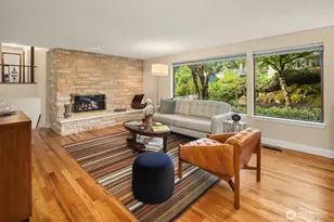 1711 NE 104th St, Seattle, WA 98125 - Photo 4