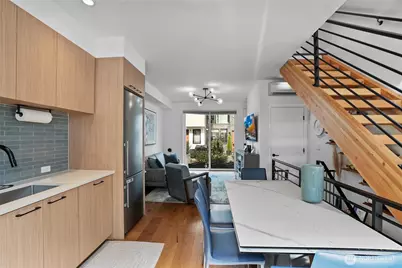 2239 Minor Ave E #C, Seattle, WA 98102 - Photo 6