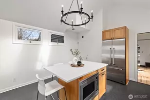 2419 28th Ave W, Seattle, WA 98199 - Photo 16