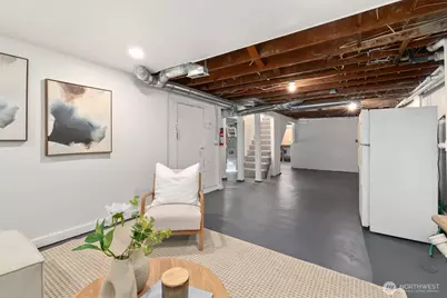 2419 28th Avenue W, Seattle, WA 98199 - Photo 30